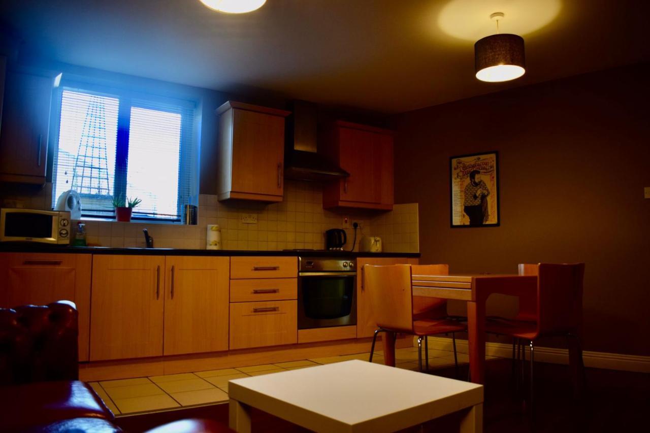 Appartement Modern 2 Bedroom Flat Above Family Run Pub *